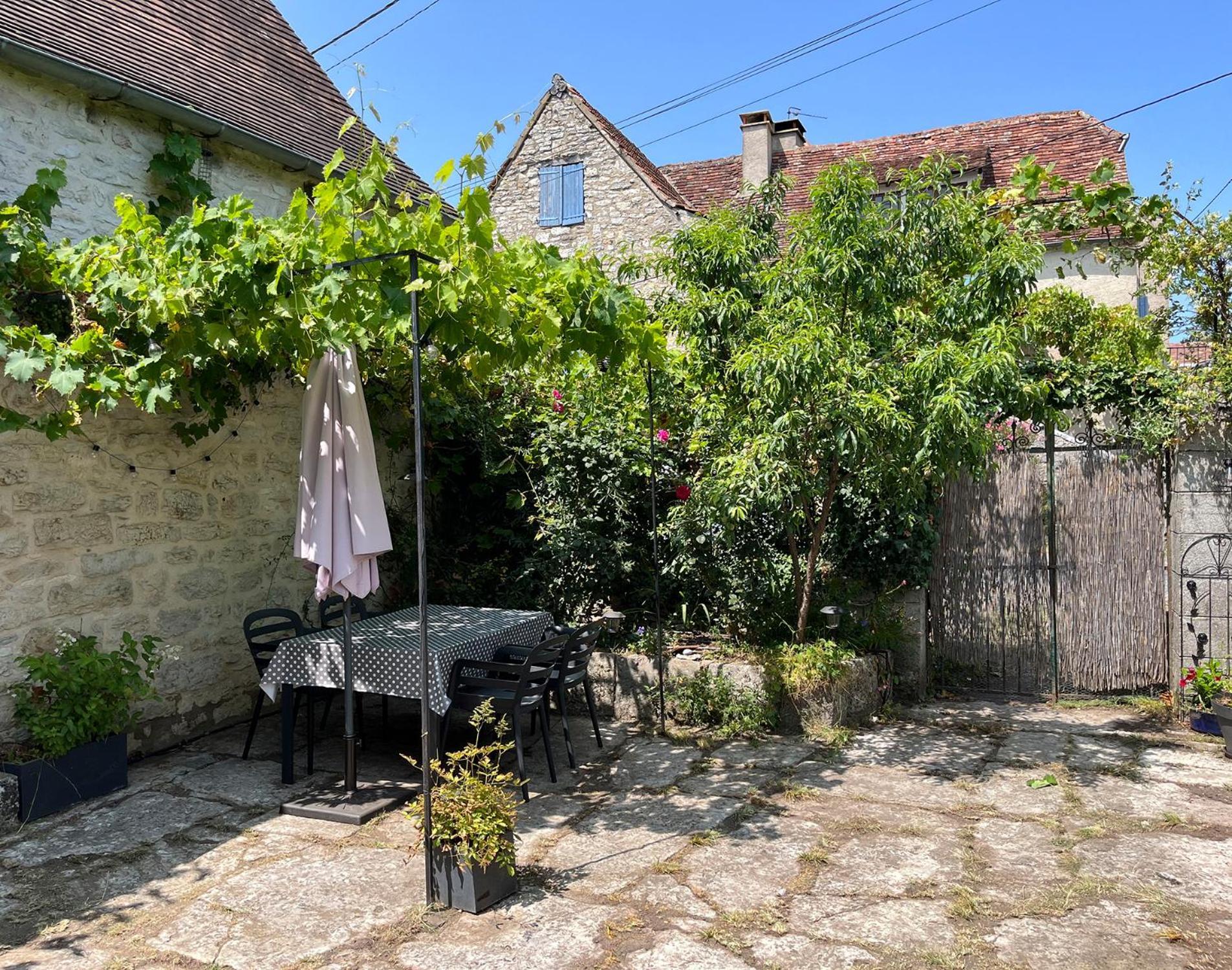 Charmante Maison De Village Senaillac-Lauzes エクステリア 写真